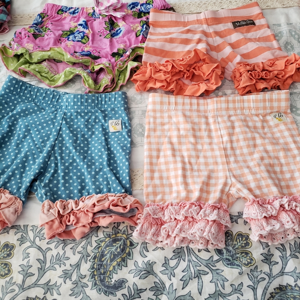 MJ and Wildflowers Short Set